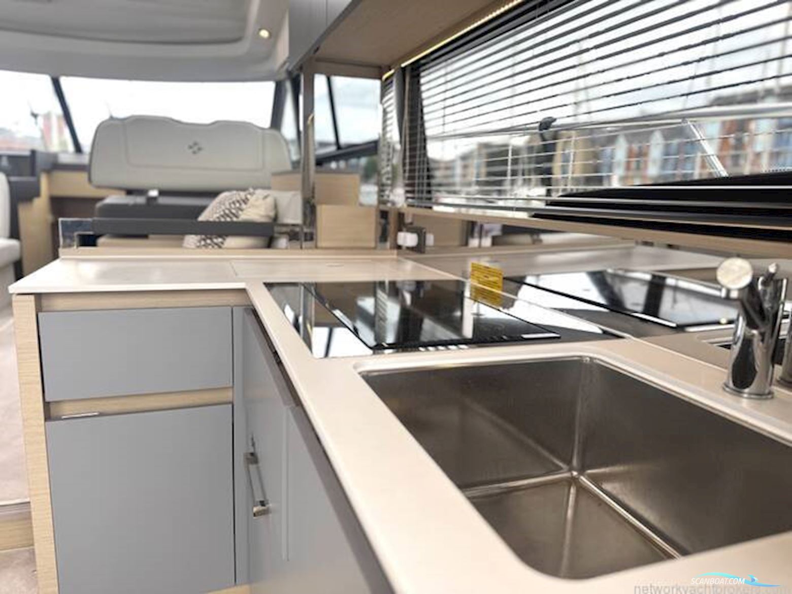 Prestige 460 S