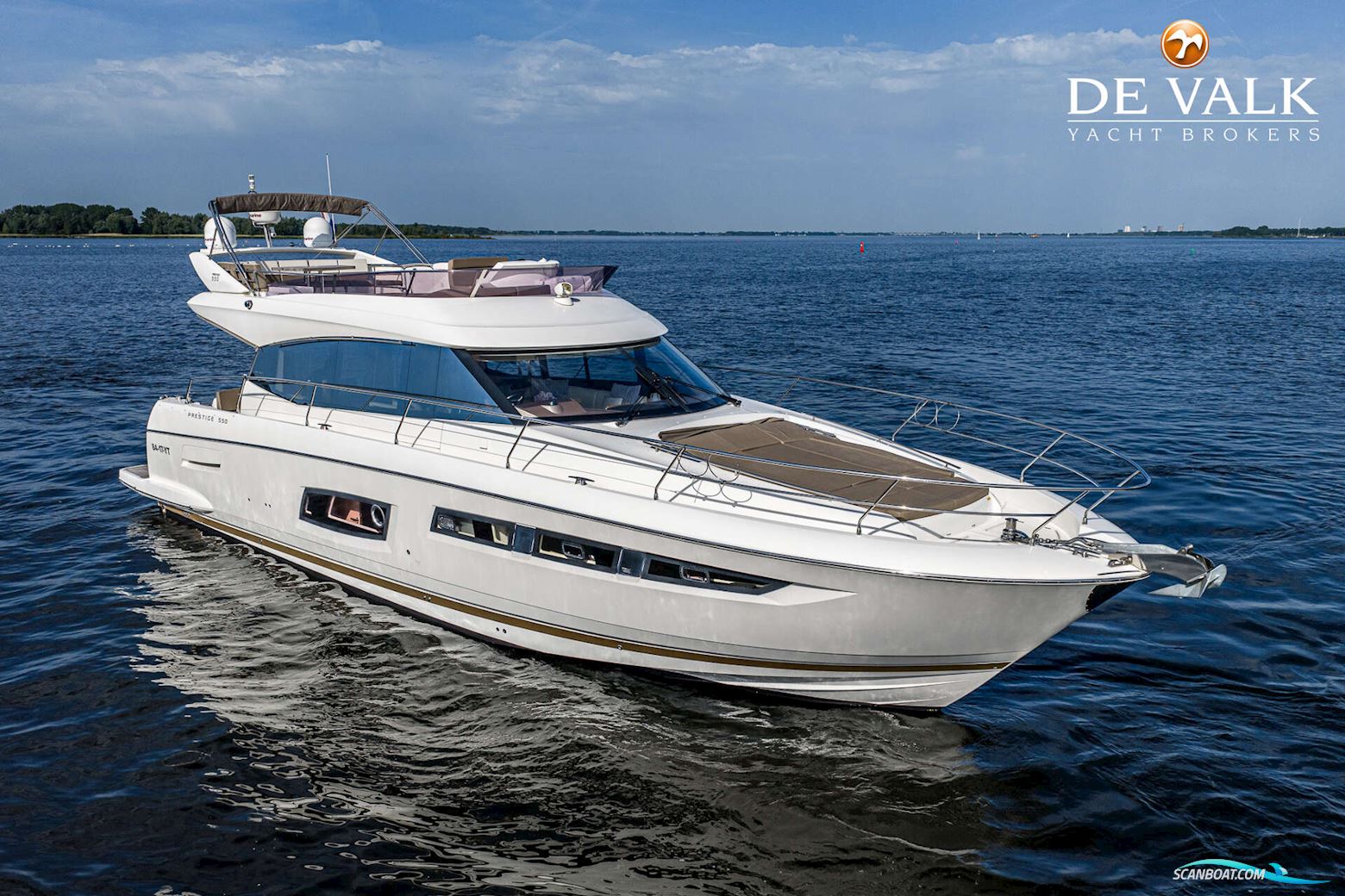 Prestige 550 Flybridge