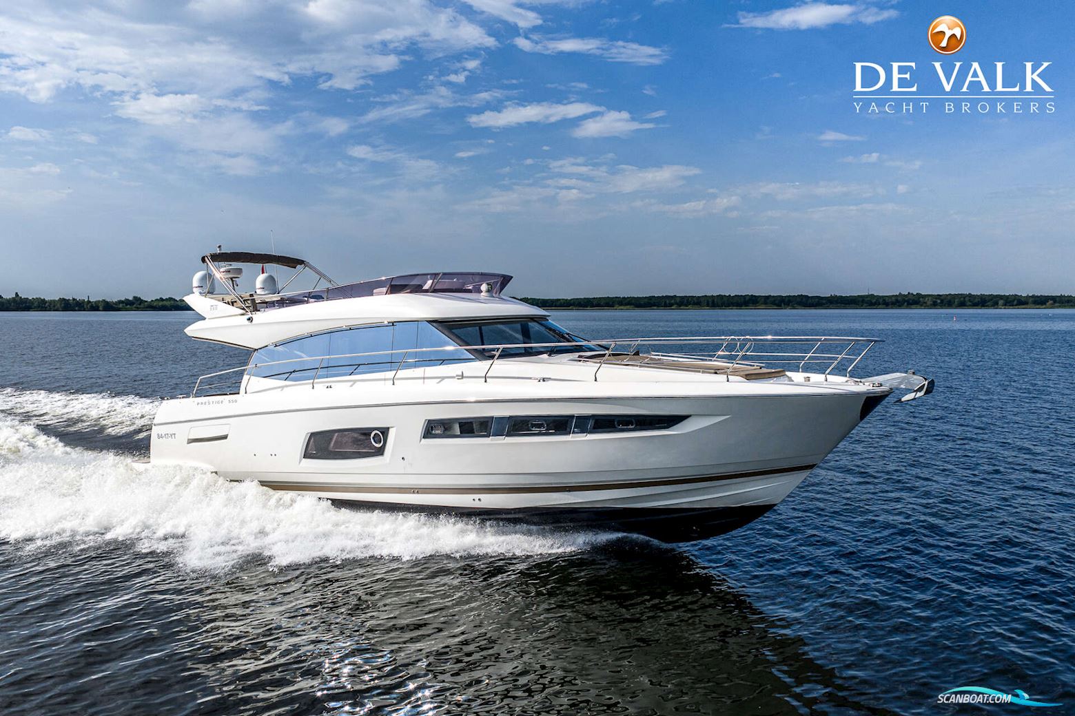 Prestige 550 Flybridge