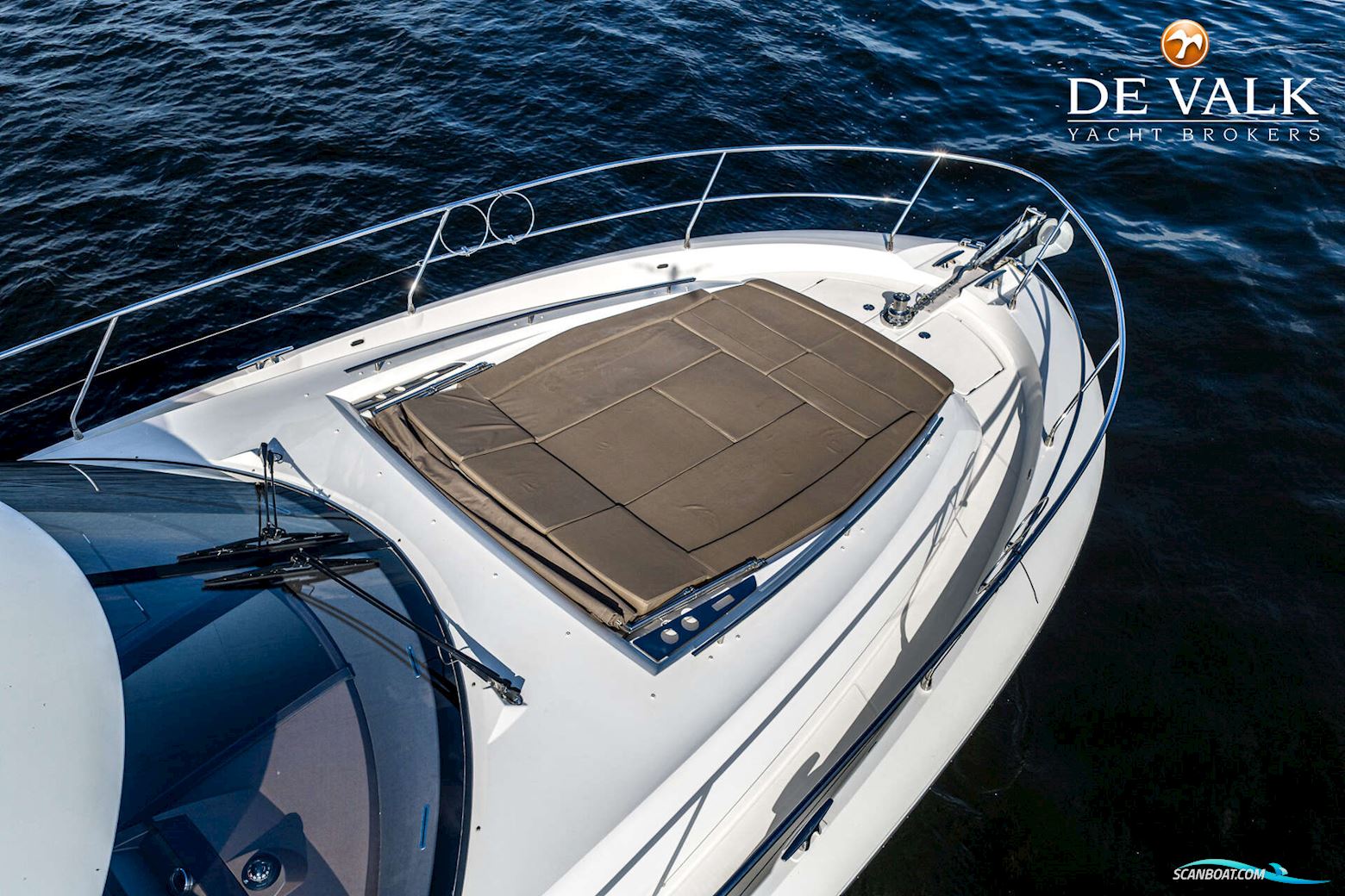 Prestige 550 Flybridge