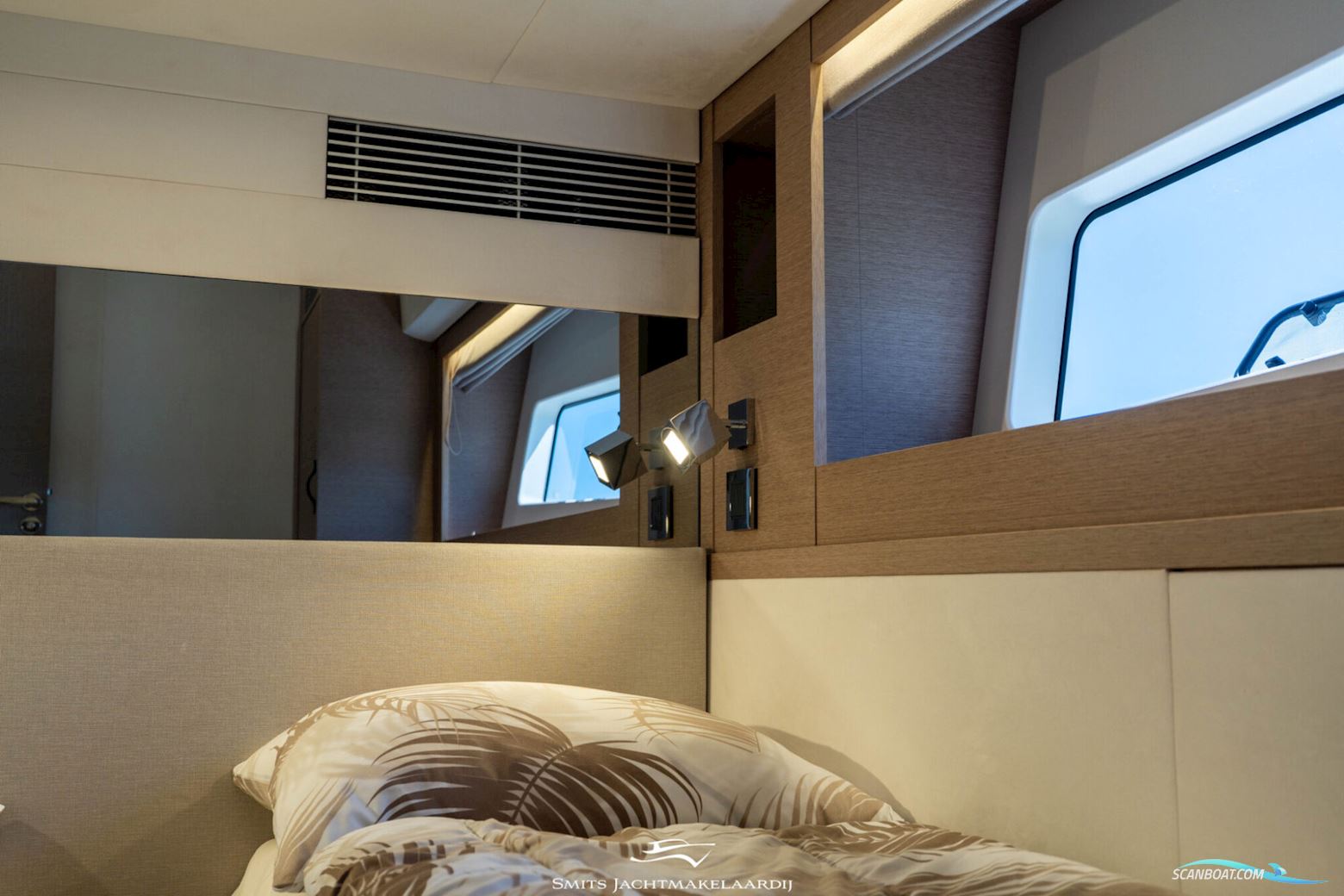 Prestige 590 Flybridge