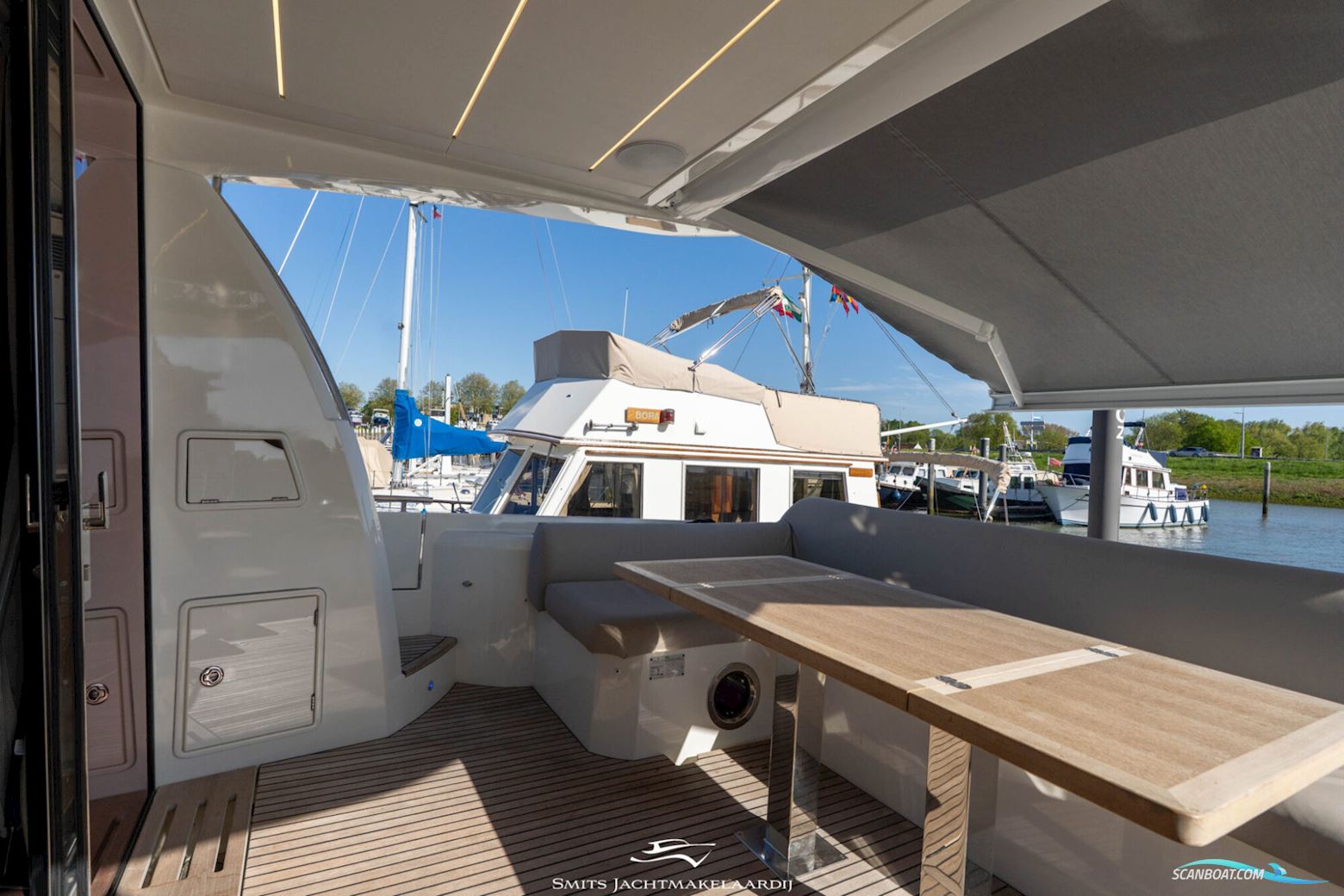 Prestige 590 Flybridge