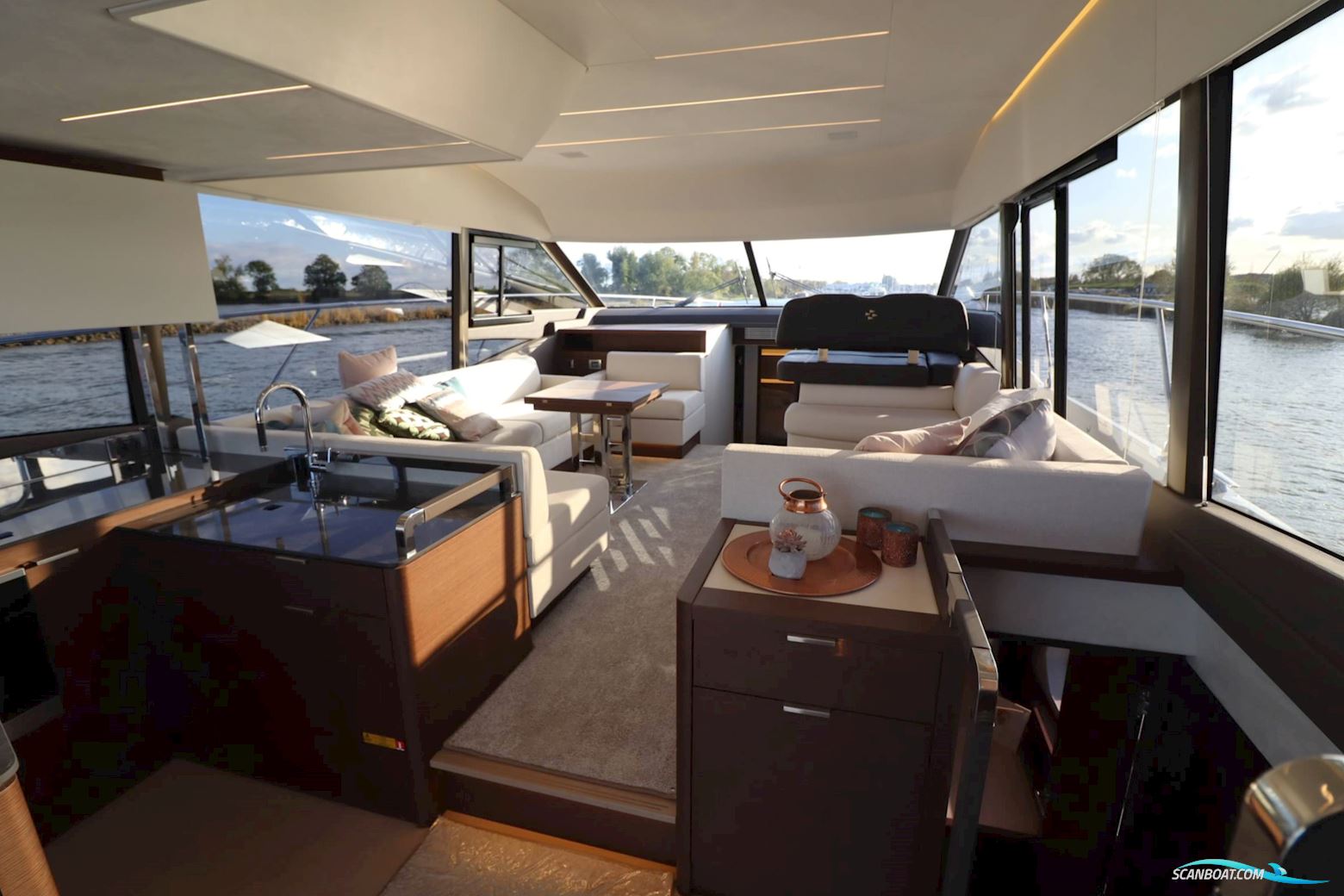 Prestige 590