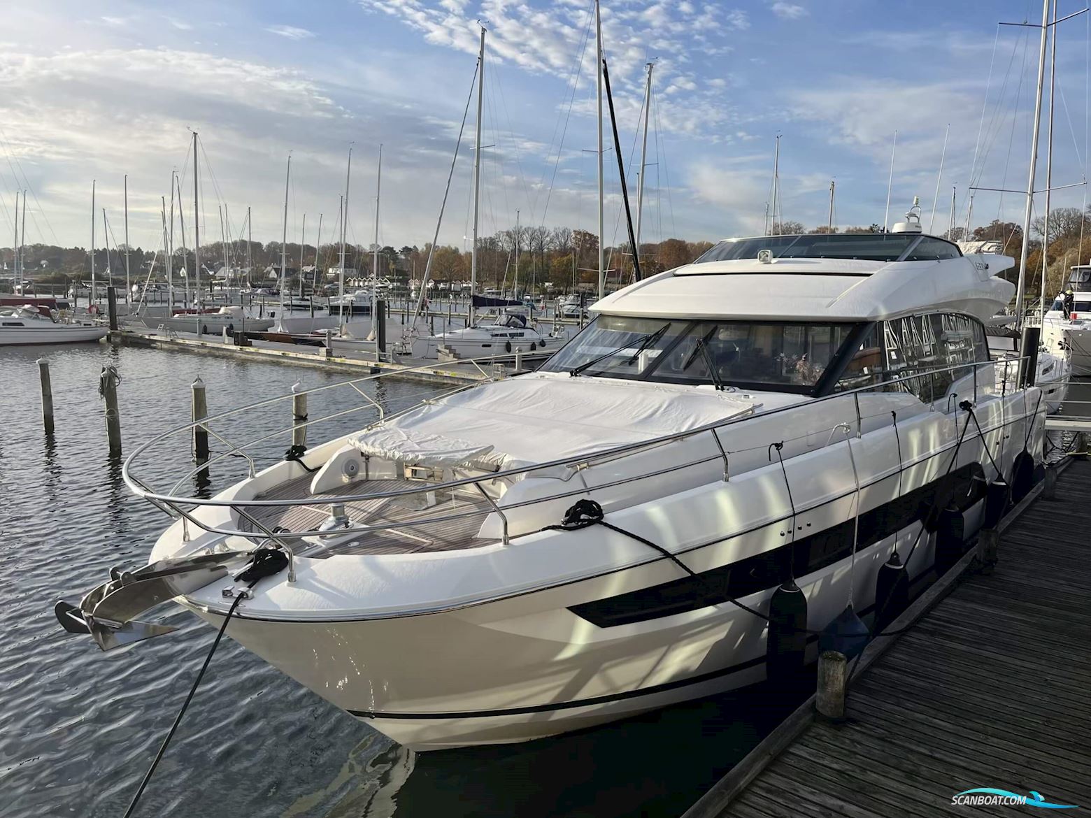 Prestige 630S - (2020) Motorbåd 2020, med Volvo Penta IPS 950 x 2 inkl. DPS motor, Danmark