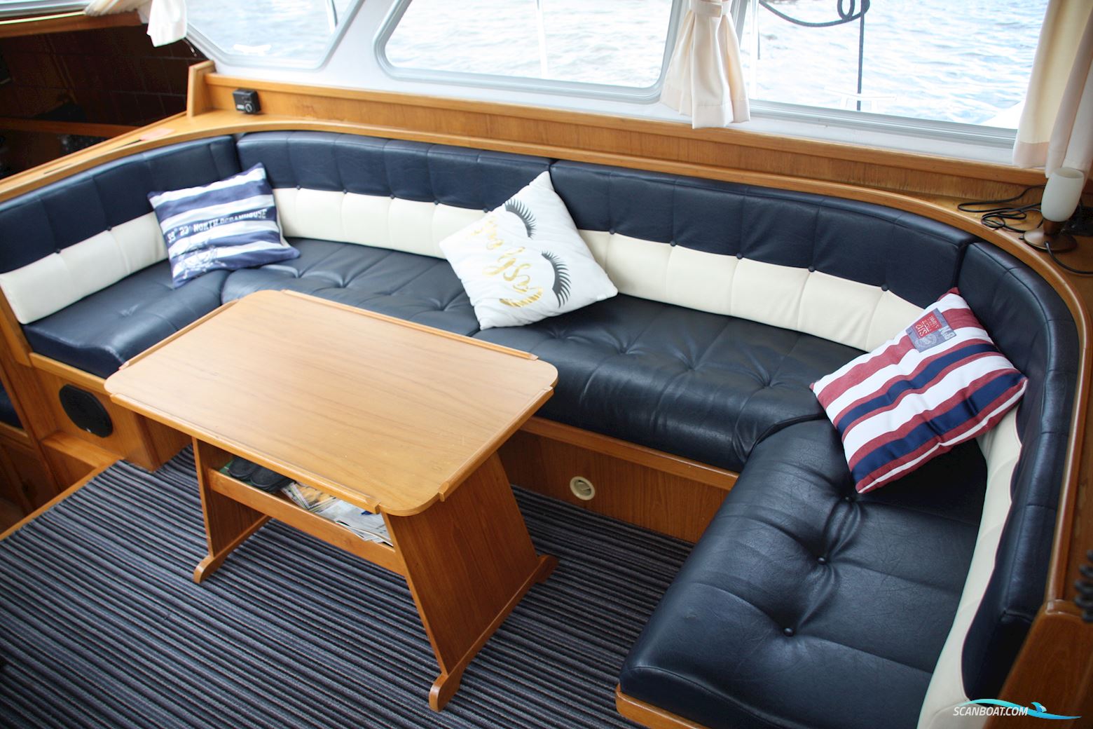 Prestige De Luxe 1250 AK