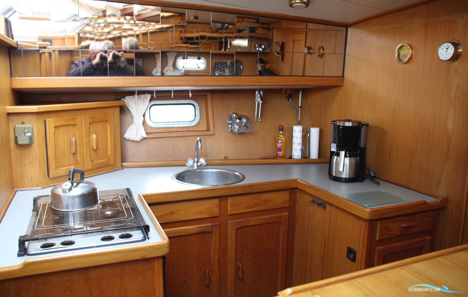 Prestige De Luxe 1250 AK