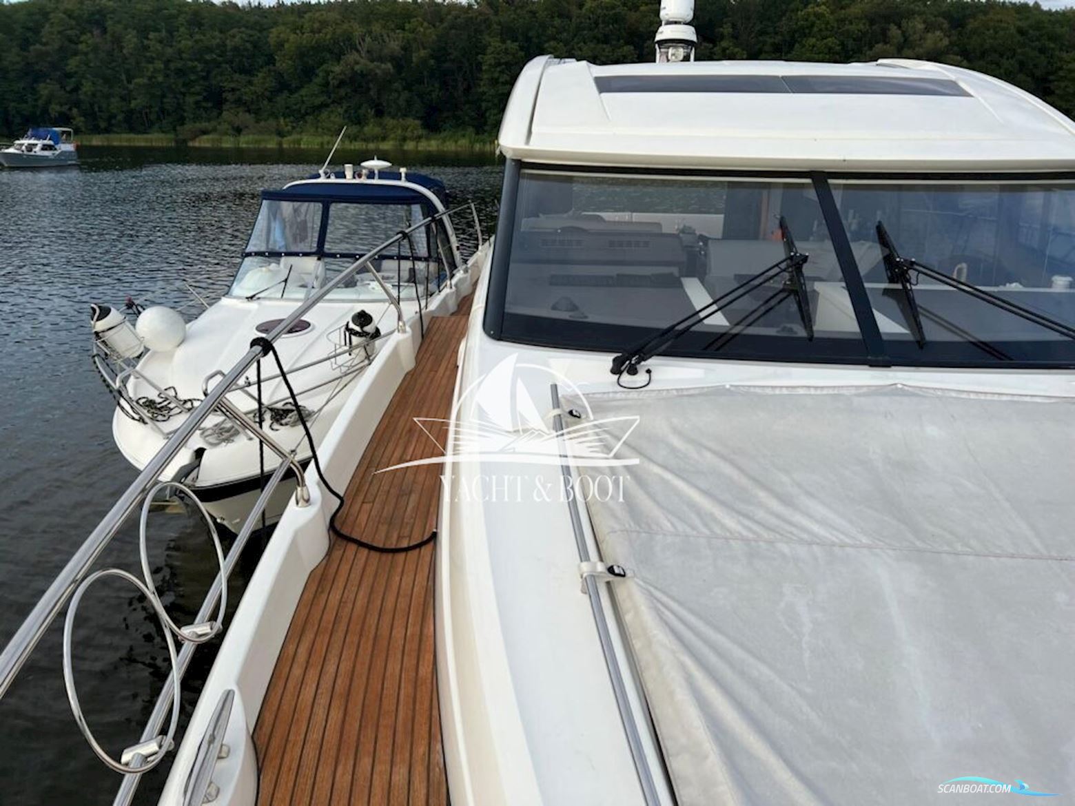 Prestige Yachts 520 S