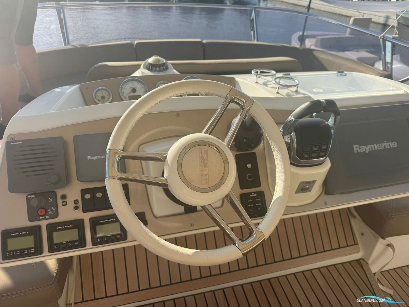 Prestige Yachts 60 Fly