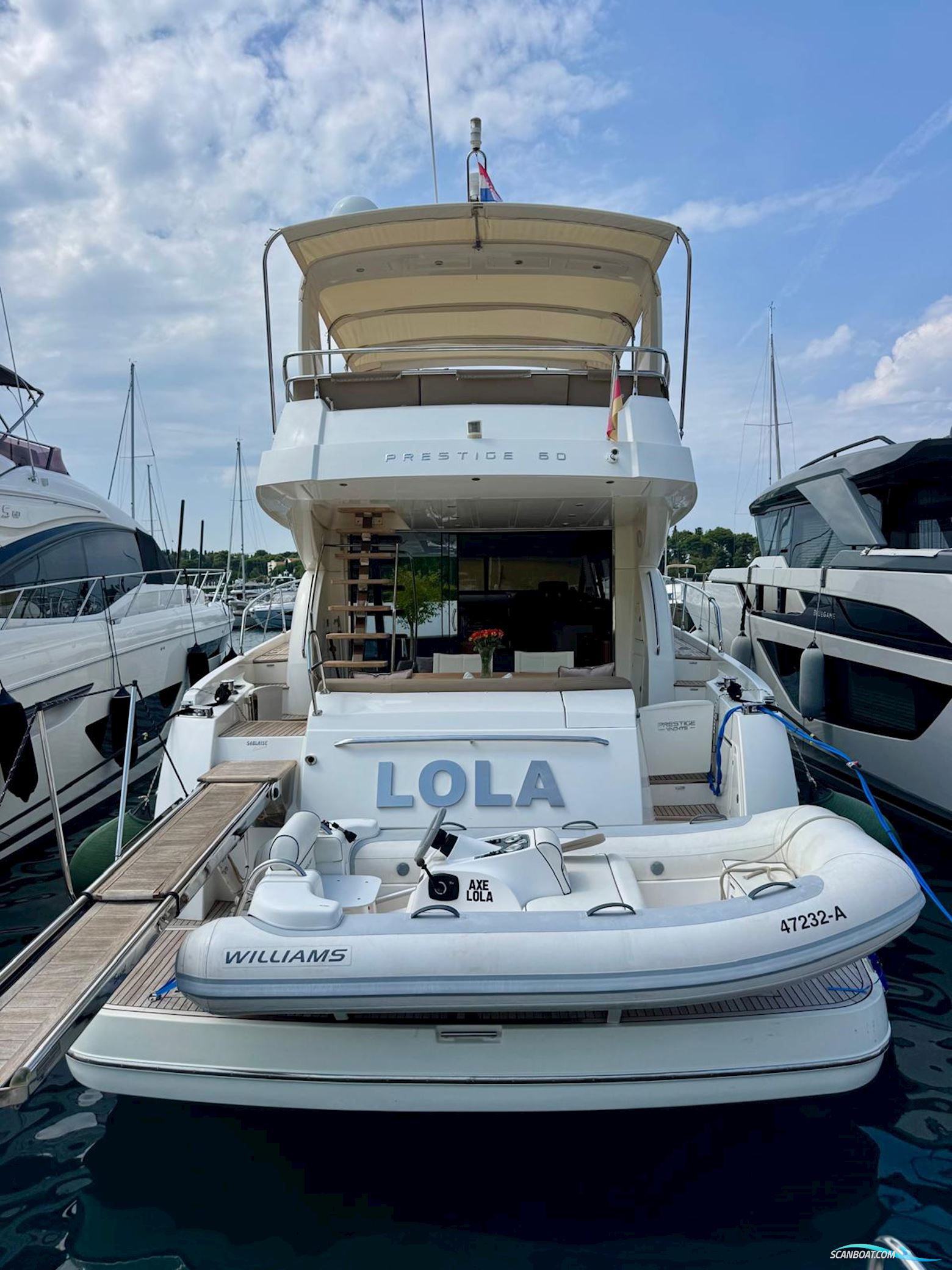 Prestige Yachts 60 Fly