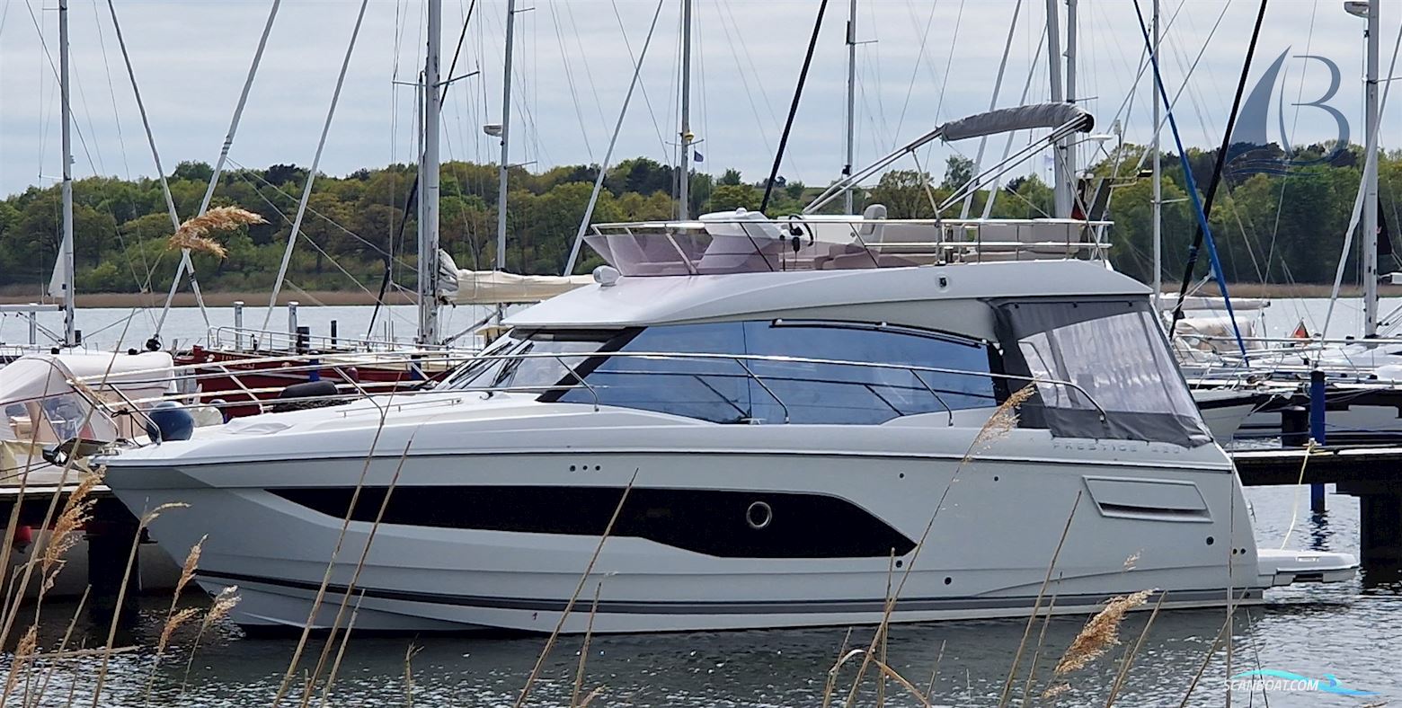 Prestige Yachts Prestige 420 Fly | Joystick | Hydraulische Badeplattform |300 h Motorbåd 2020, med Cummins Qsb6 motor, Tyskland