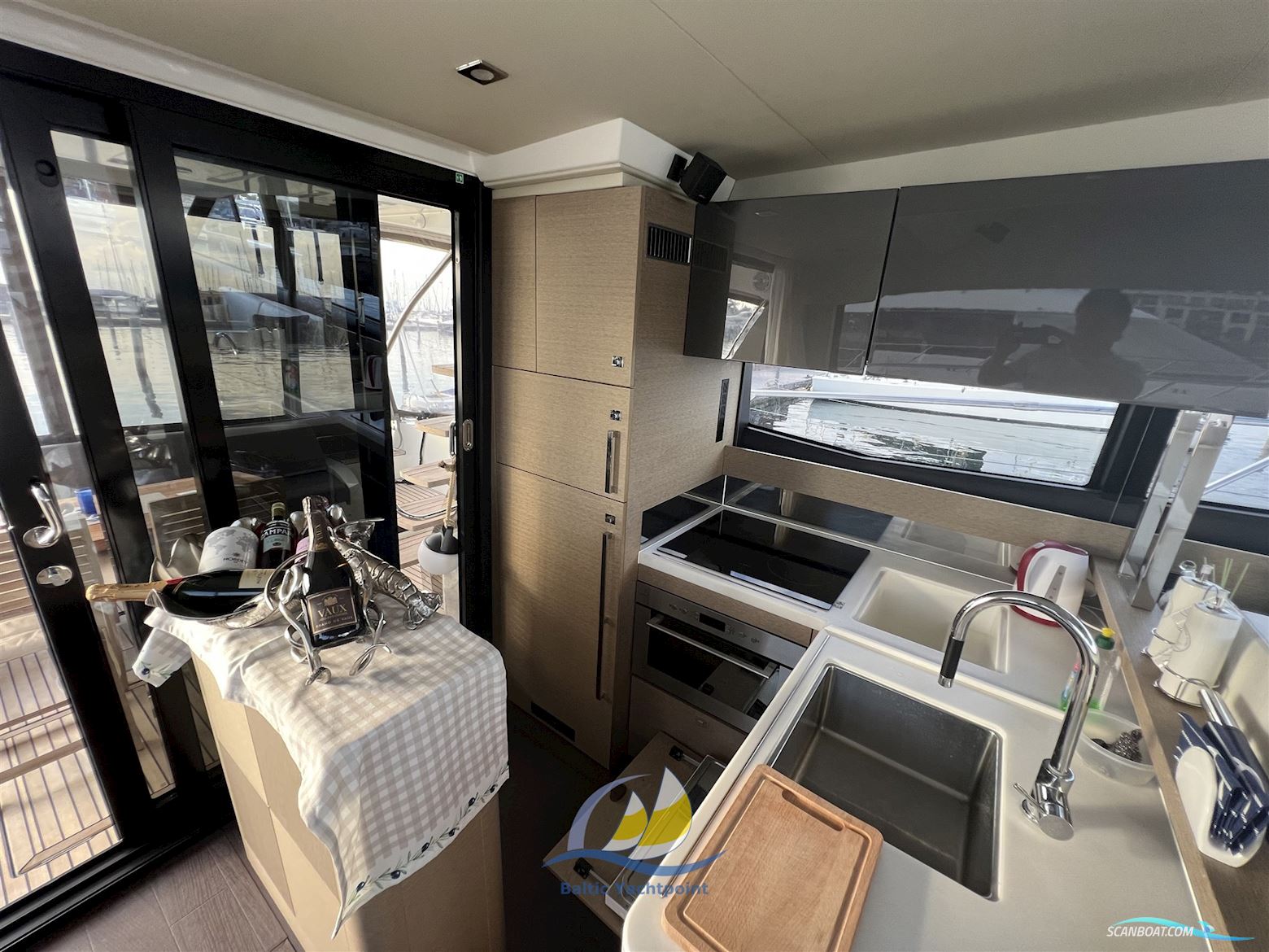 Prestige Yachts Prestige 500 Fly Top