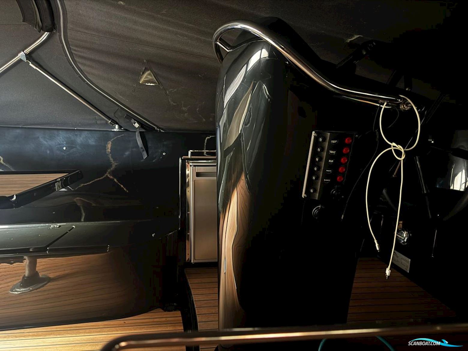 Primeur 710 Tender Met Boegschroef