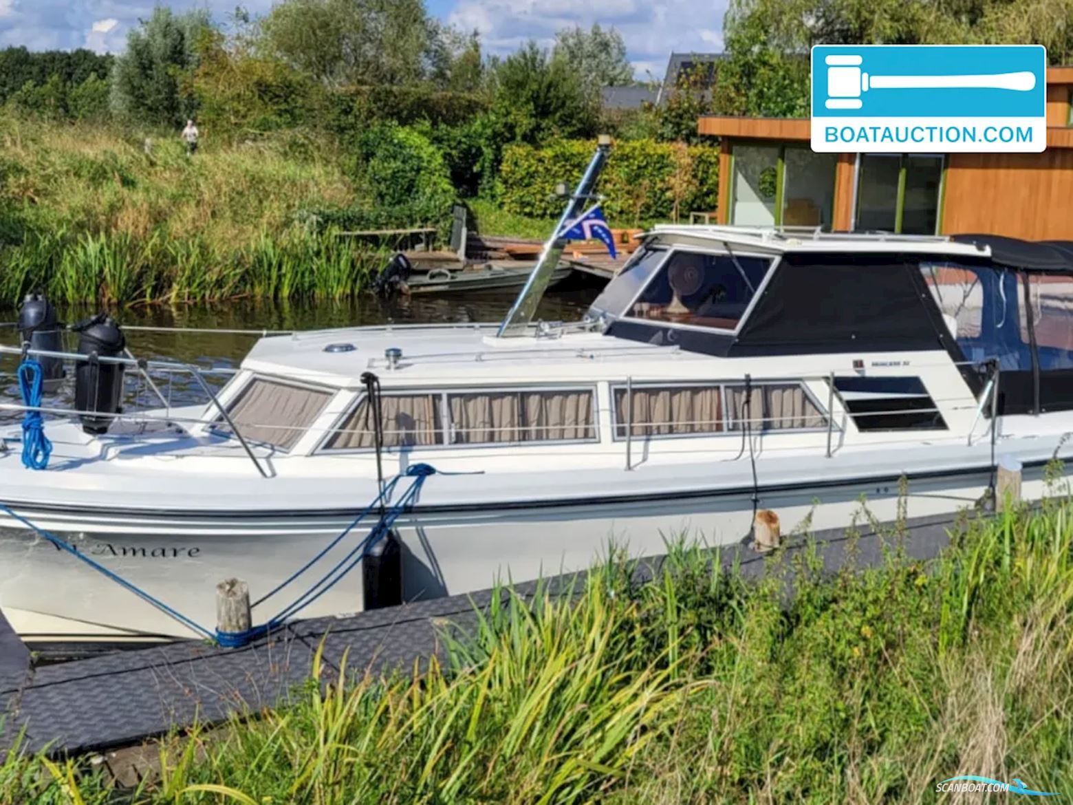 Princess 32 Motorbåd 1985, med Mercedes 208 cdi 5 cyl motor, Holland