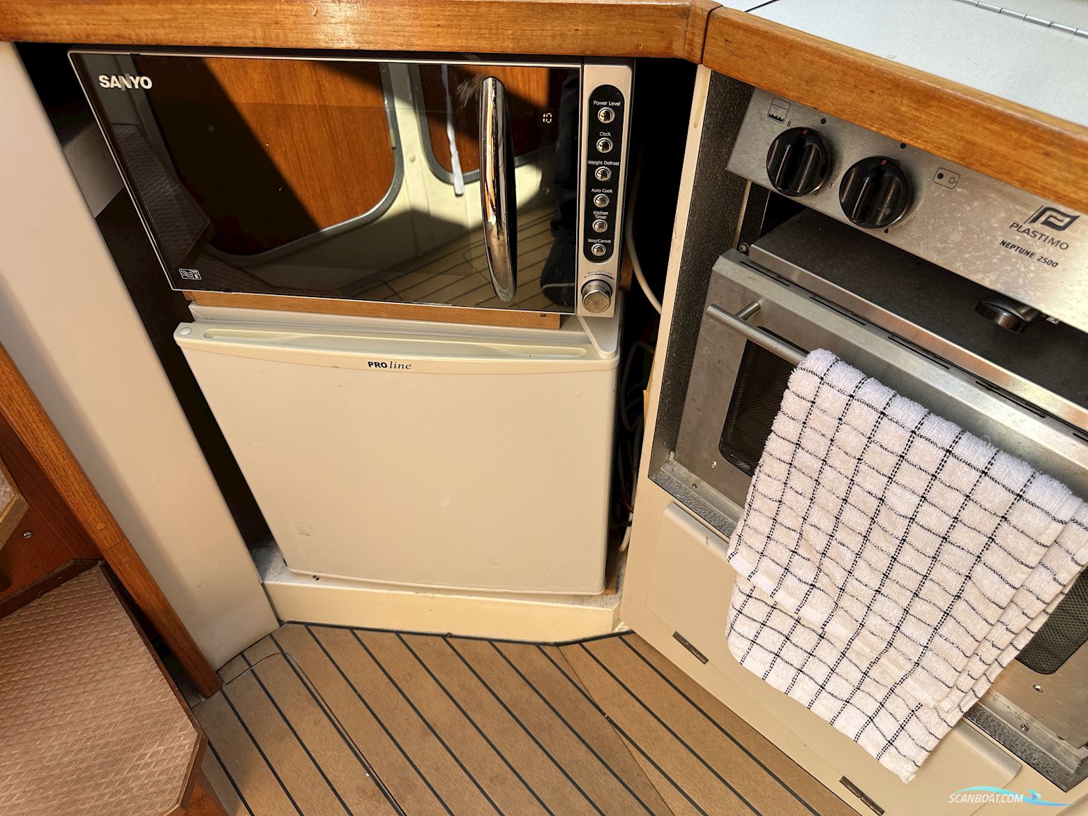 Princess 330