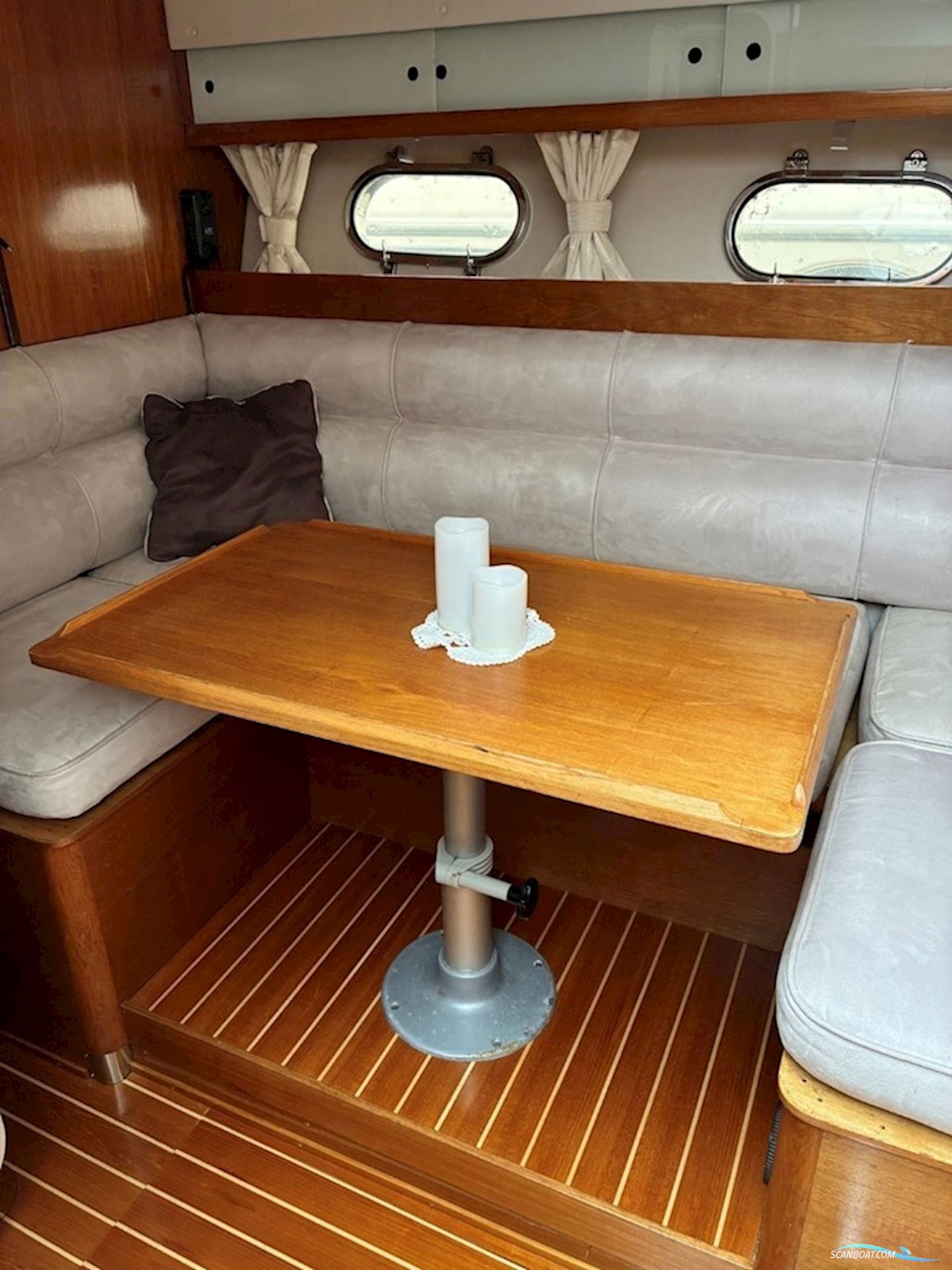 Princess 35 Flybridge 2Xcummins 6Bta 5,9L