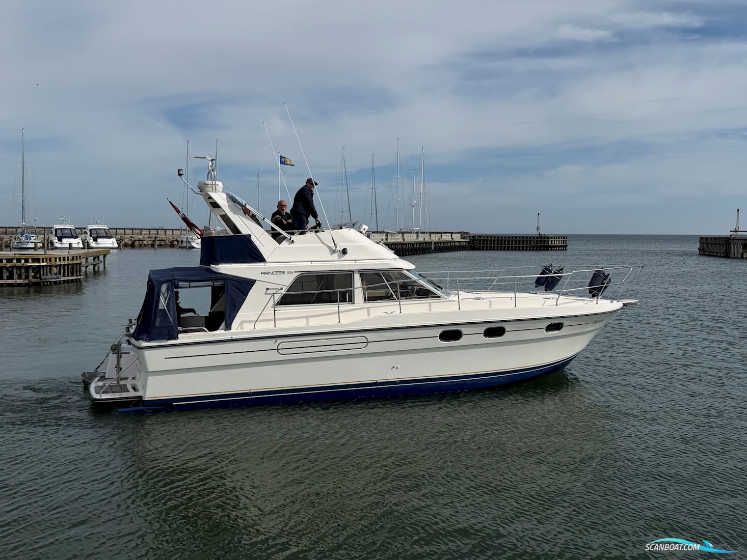 Princess 35