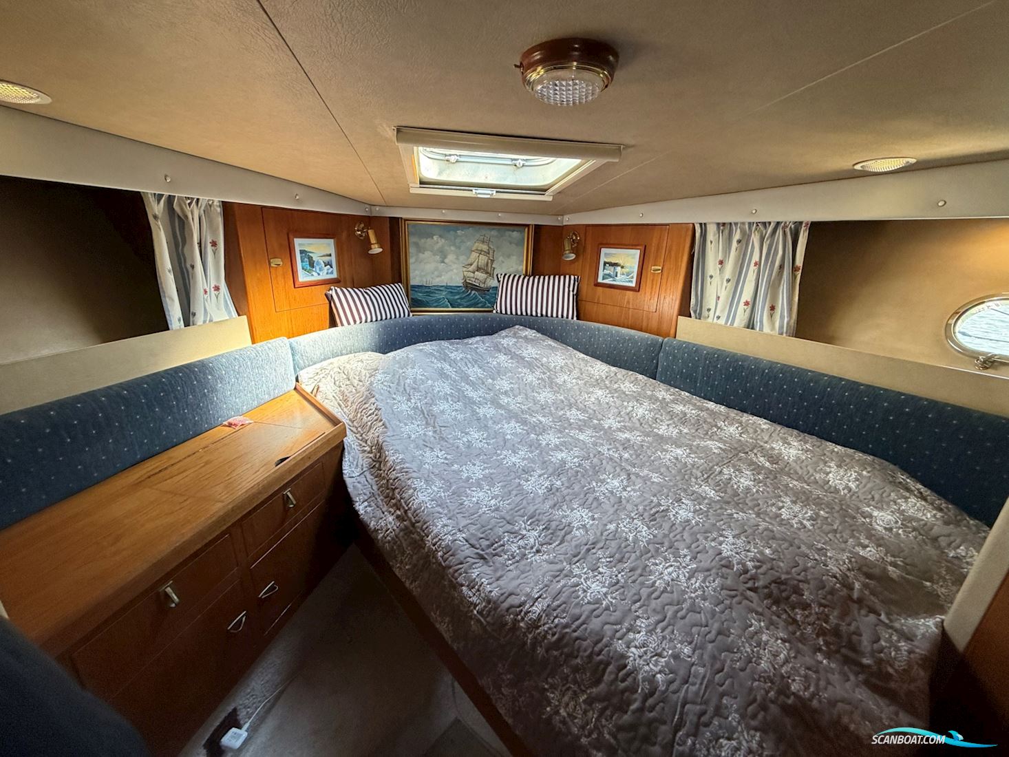 Princess 35