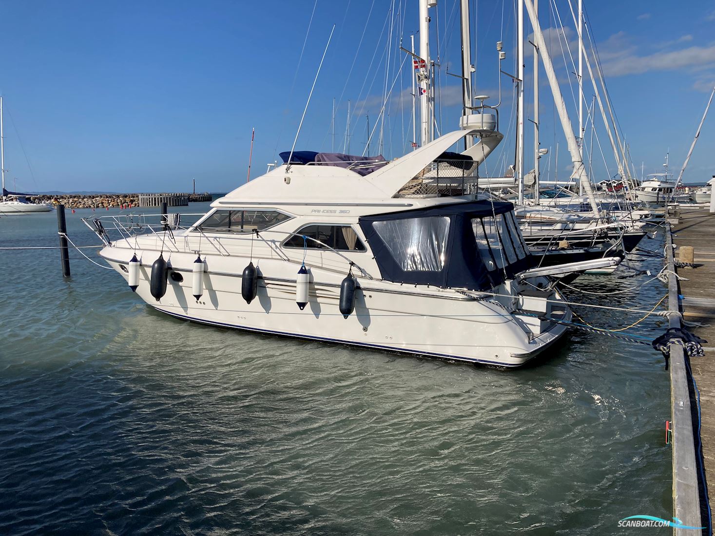 Princess 360 Fly Motorbåd 1997, med Volvo Penta tand 63 motor, Danmark