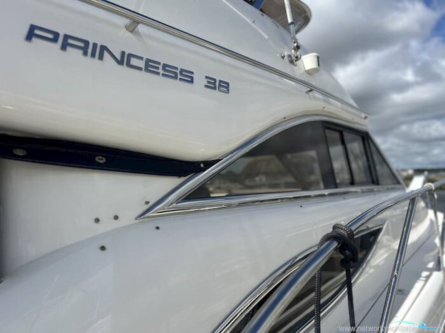 Princess 38