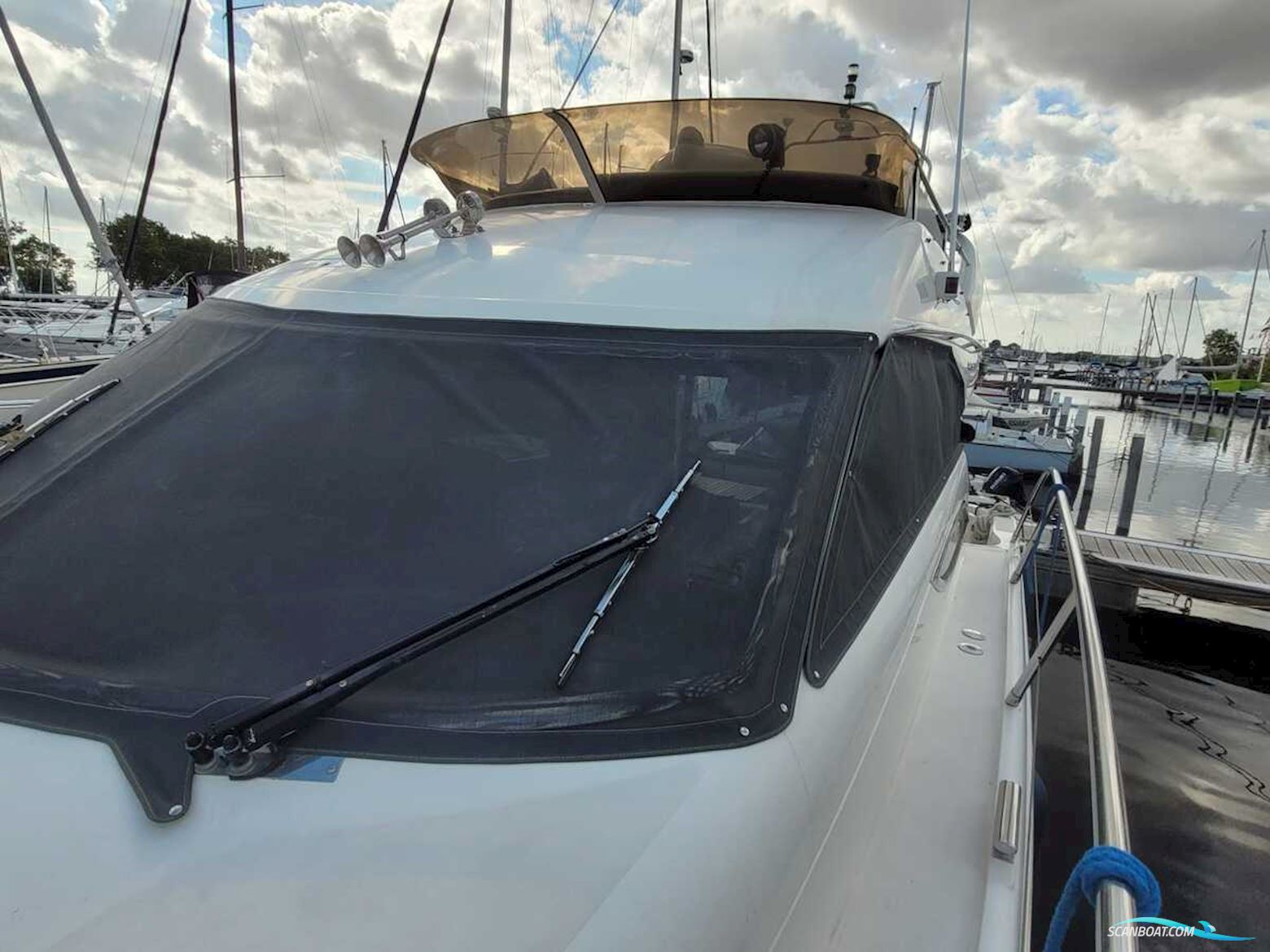 PRINCESS 38