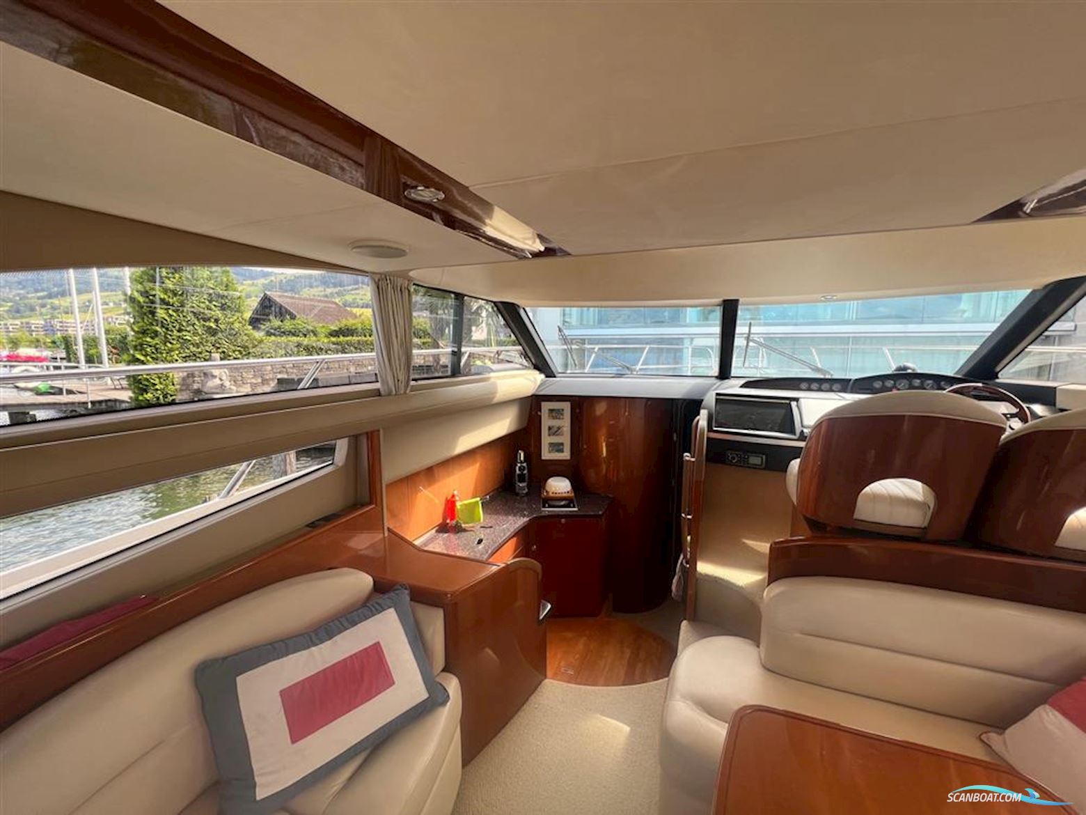Princess 42 Flybridge