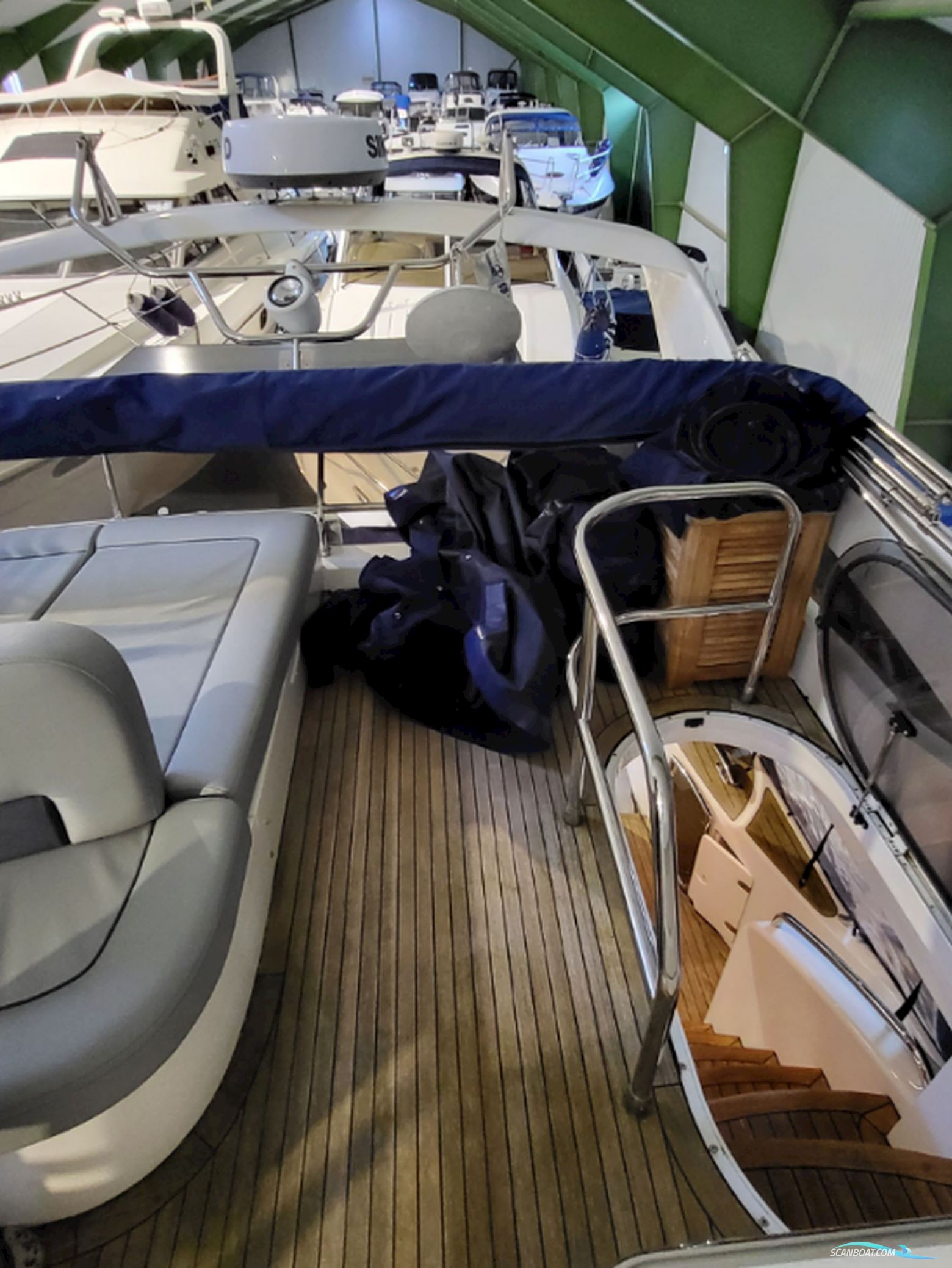 Princess 42 Flybridge