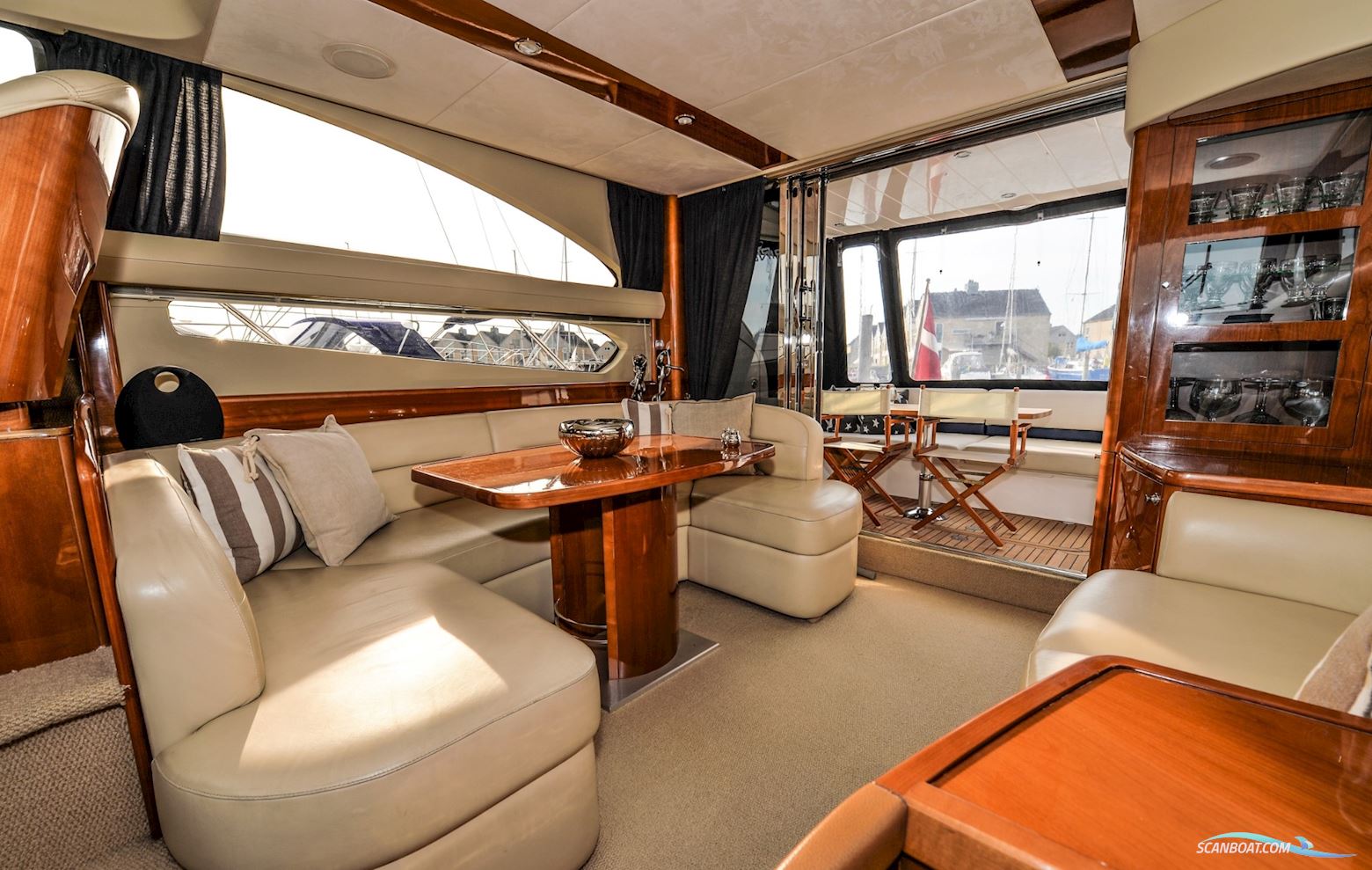 Princess 42 Flybridge