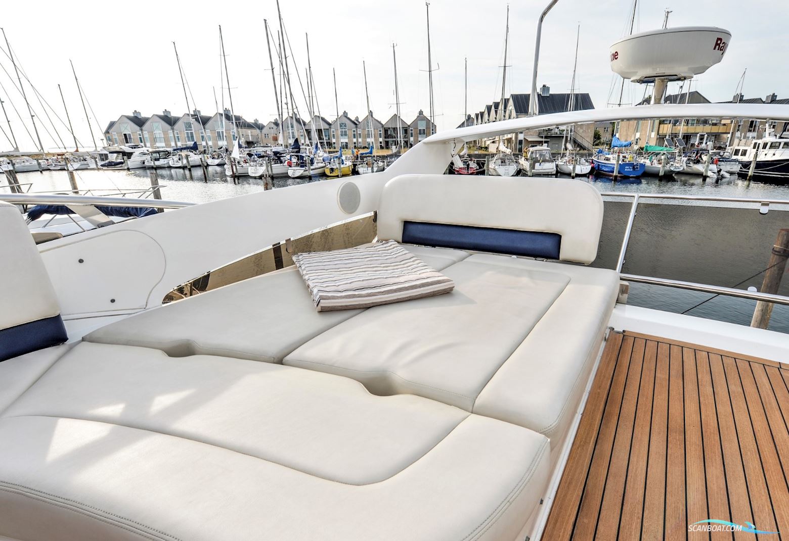 Princess 42 Flybridge