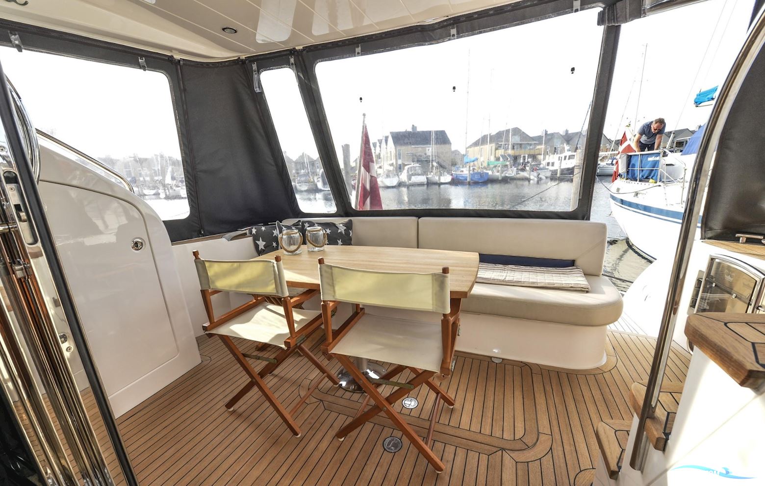 Princess 42 Flybridge