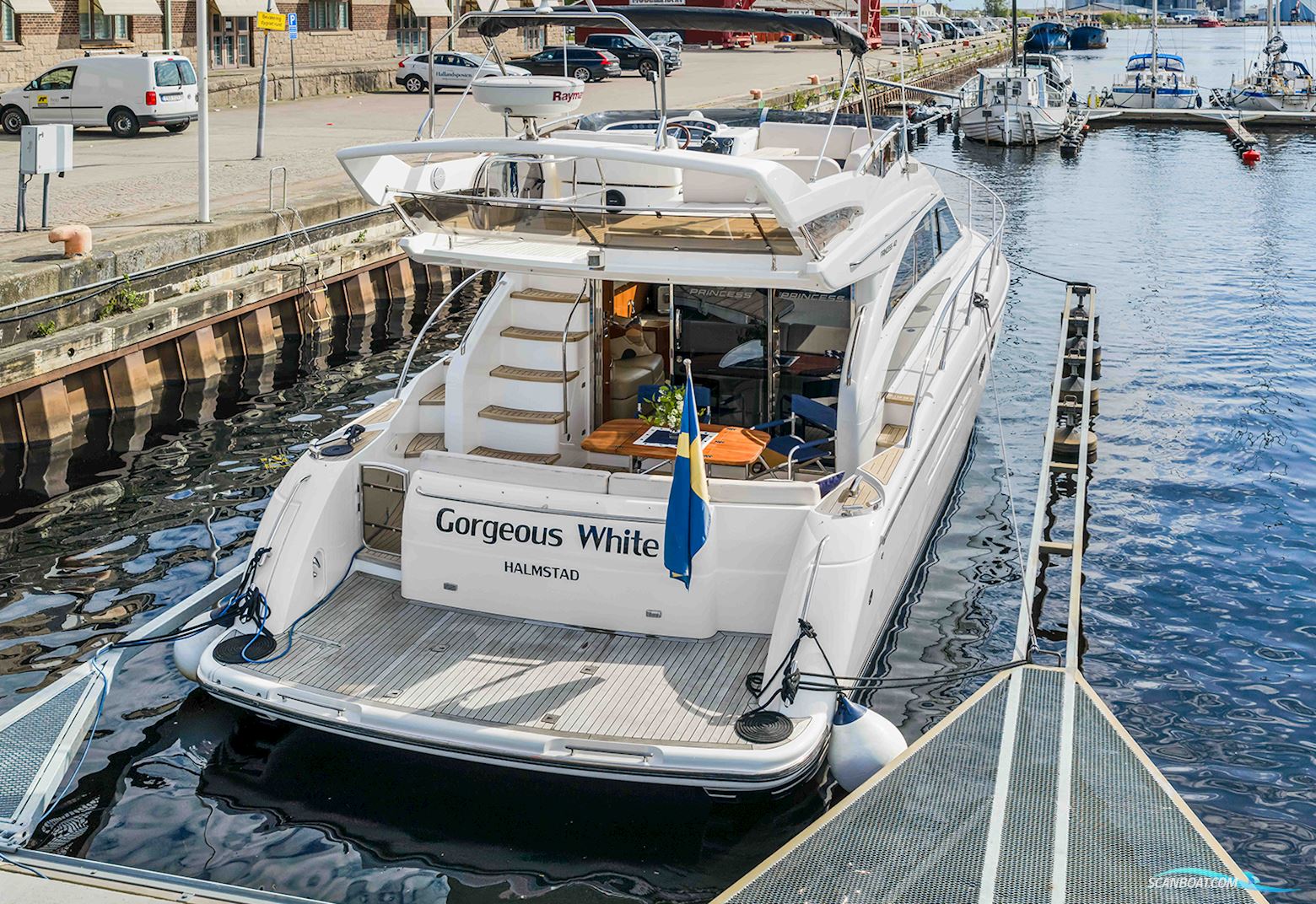 Princess 42 Flybridge