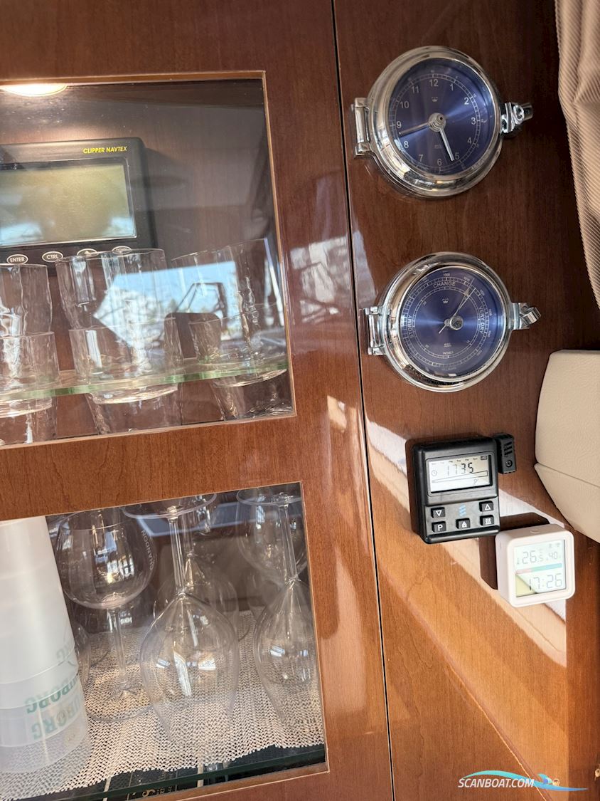 Princess 42 flybridge