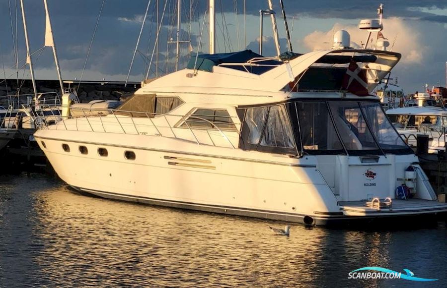 Princess 470 Flybridge Motorbåd 1993, med Volvo Penta Tamd72B motor, Danmark