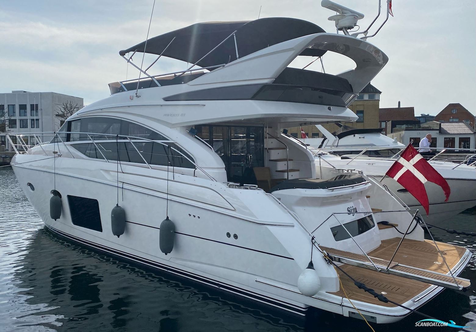 Princess 52 Fly Motorbåd 2014, med Volvo Penta d11 motor, Danmark