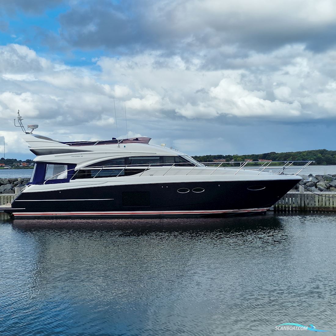 Princess 56 Fly Motorbåd 2015, med Volvo Penta D13-800 motor, Danmark