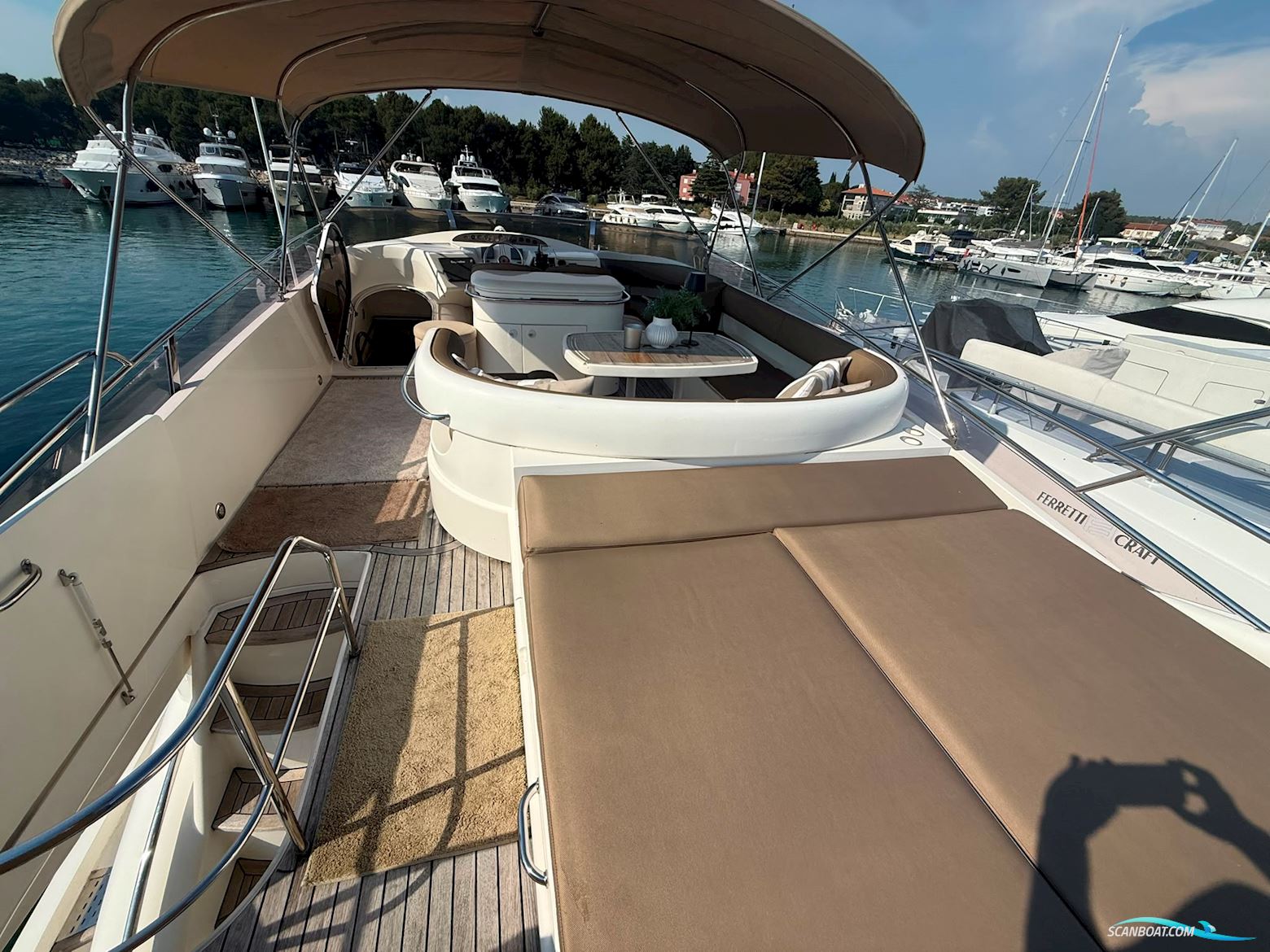 Princess 61