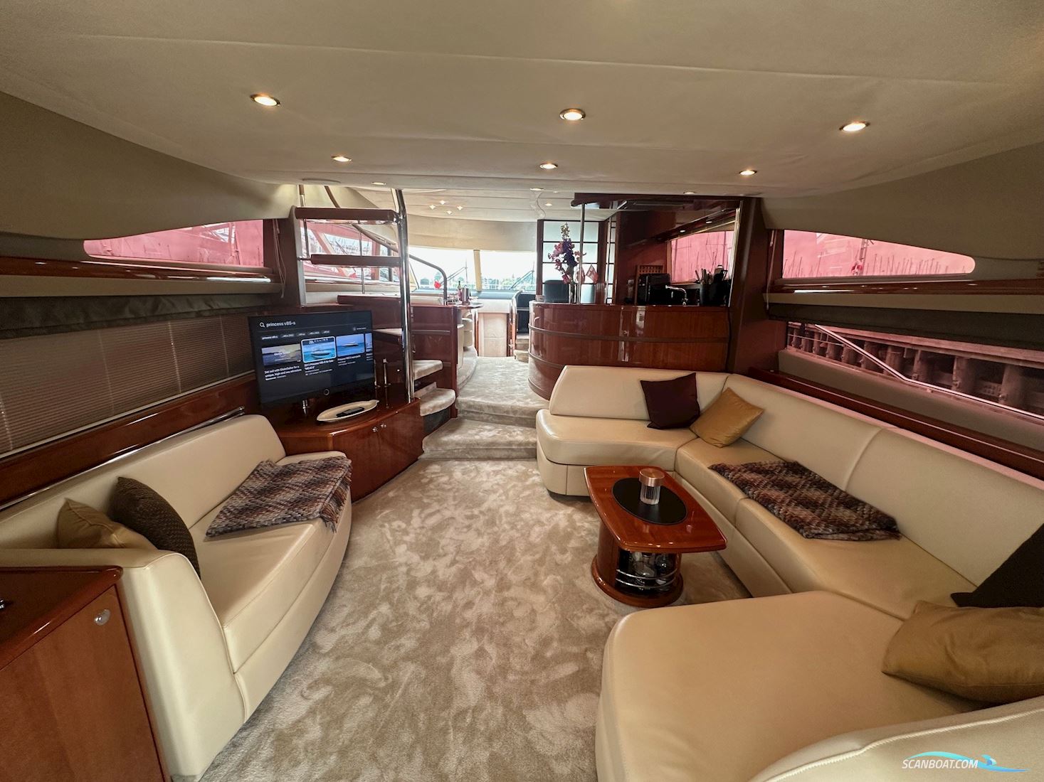 Princess 67 Flybridge