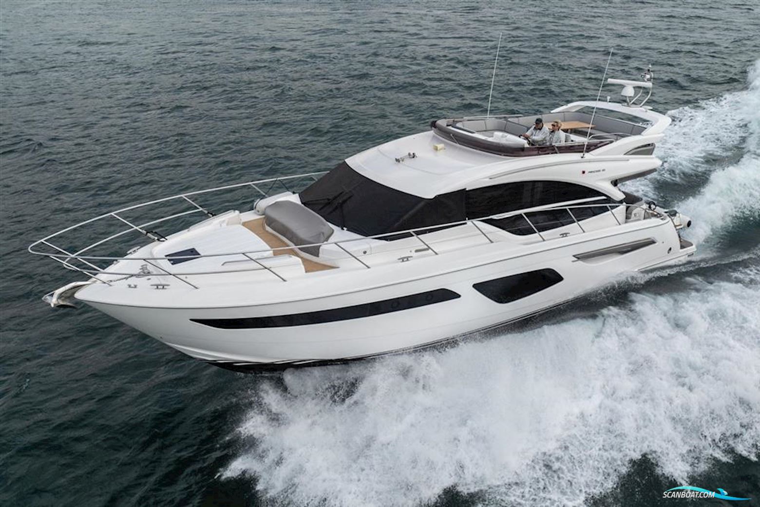 Princess F55 Motorbåd 2018, med 2 x Volvo D13-800 motor, England