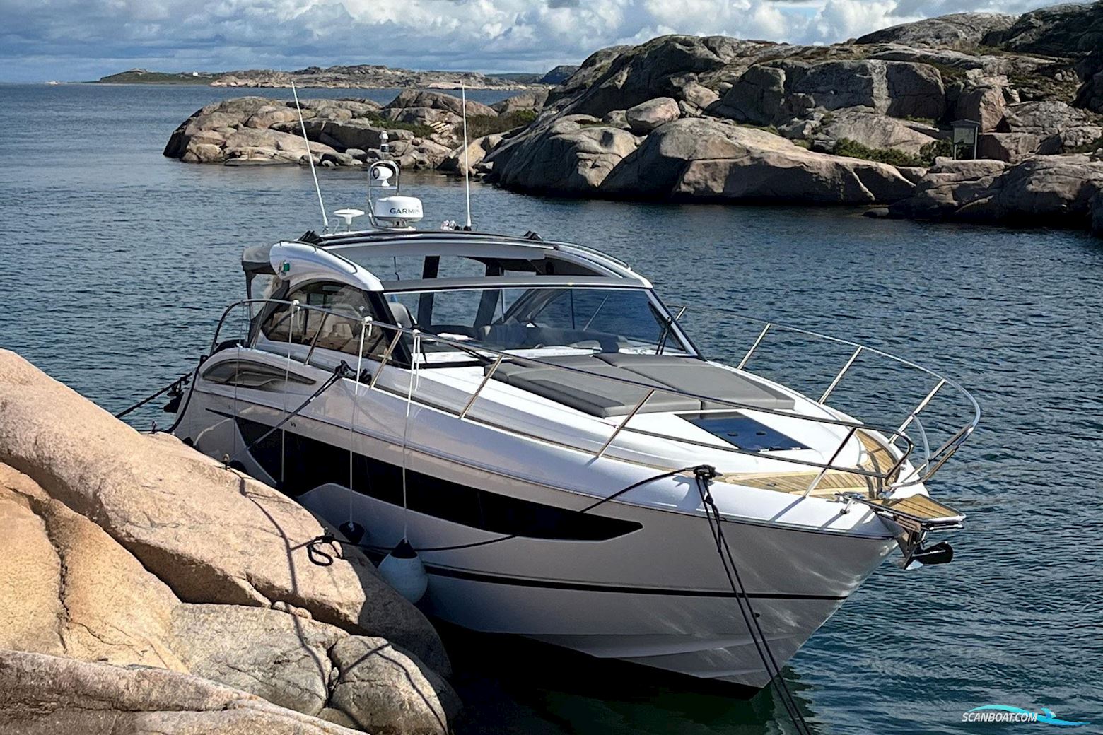 Princess V40 Motorbåd 2021, Sverige