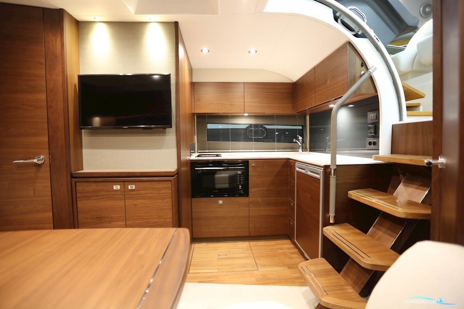 Princess V40