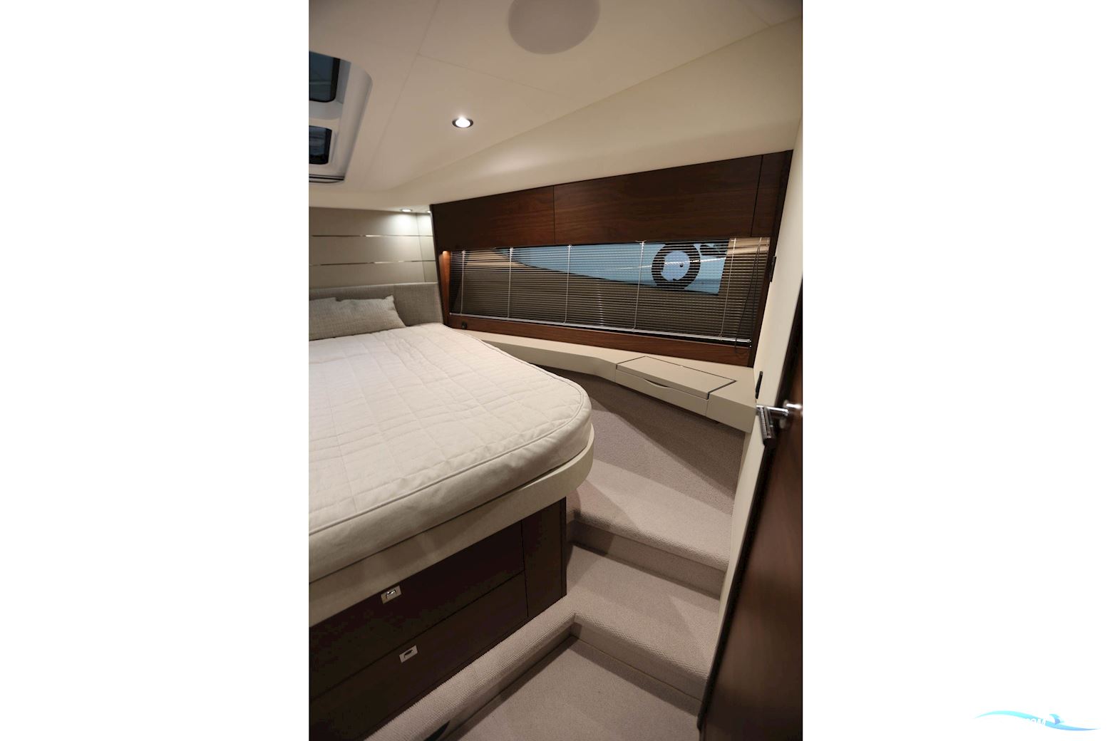 Princess V40