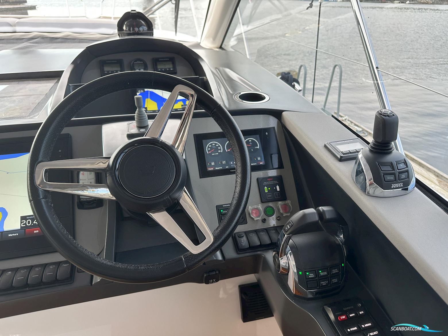 PRINCESS V40