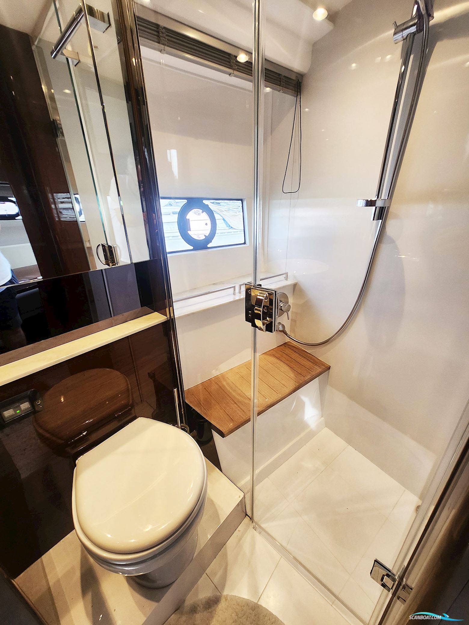 Princess V40 Sportcruiser