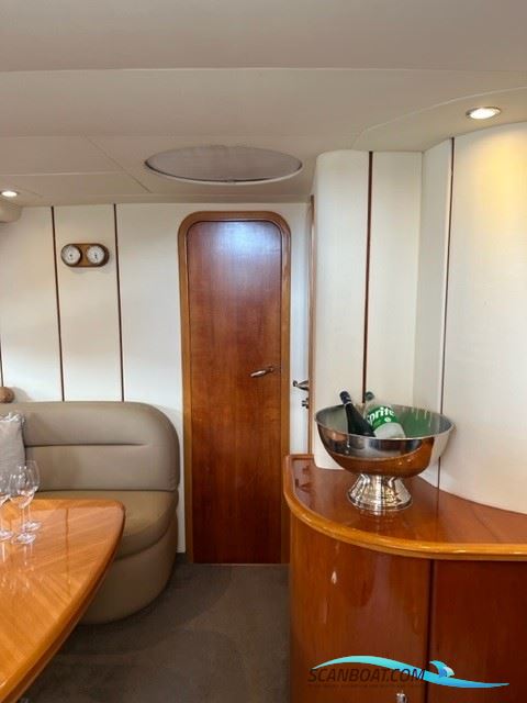 Princess V42 - SOLGT