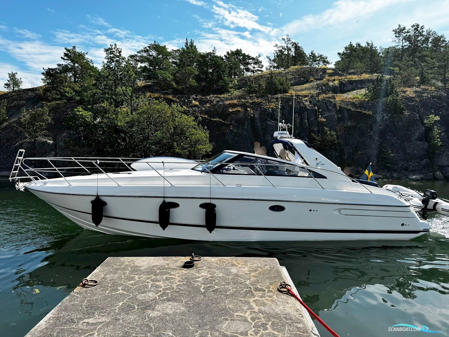 Princess V42 Motorbåd 2002, med 2 x Volvo Penta Kad300 motor, Sverige