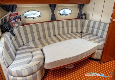Princess V42 Motorbåd 2003, med Volvo Penta motor, Sverige