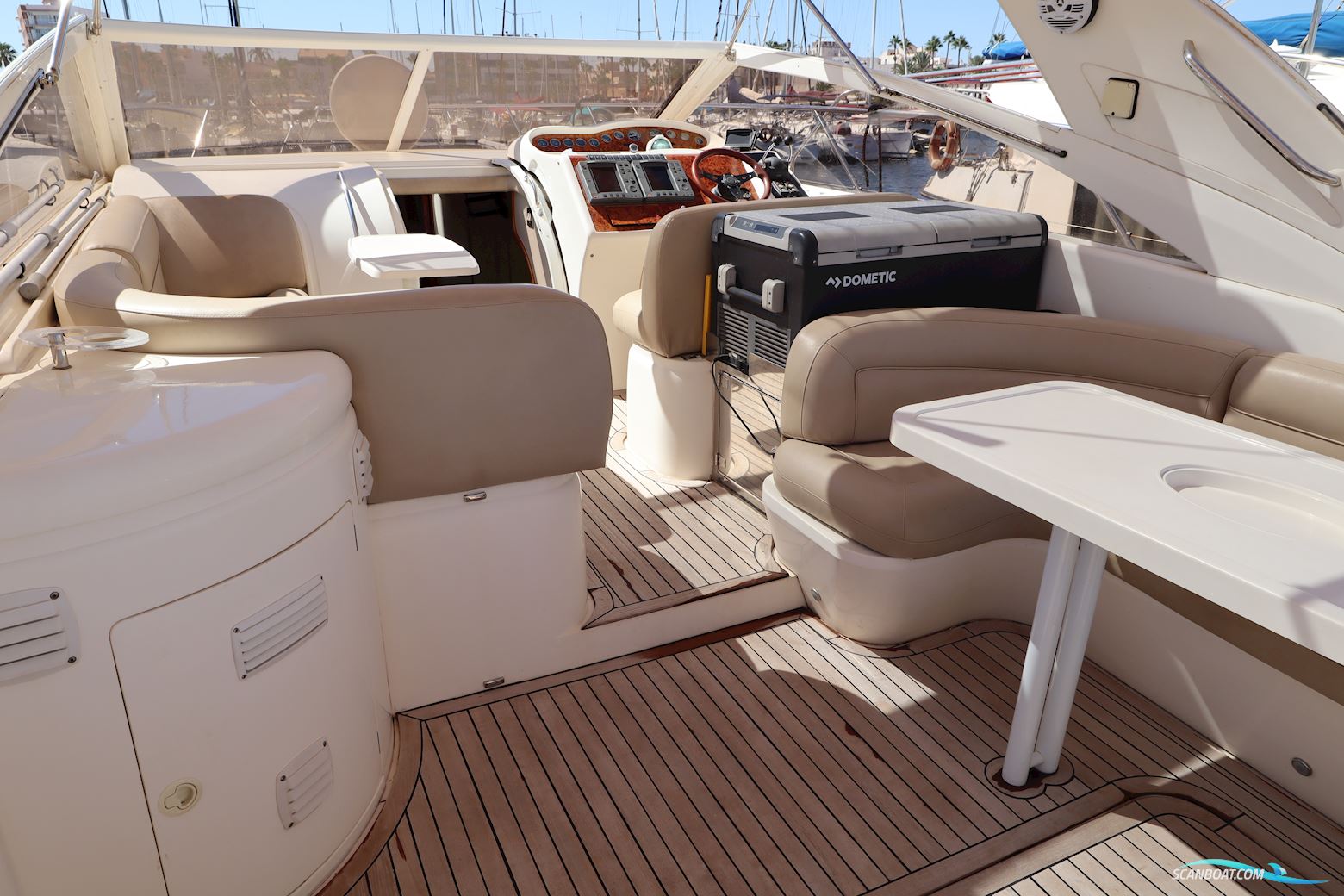 PRINCESS V42