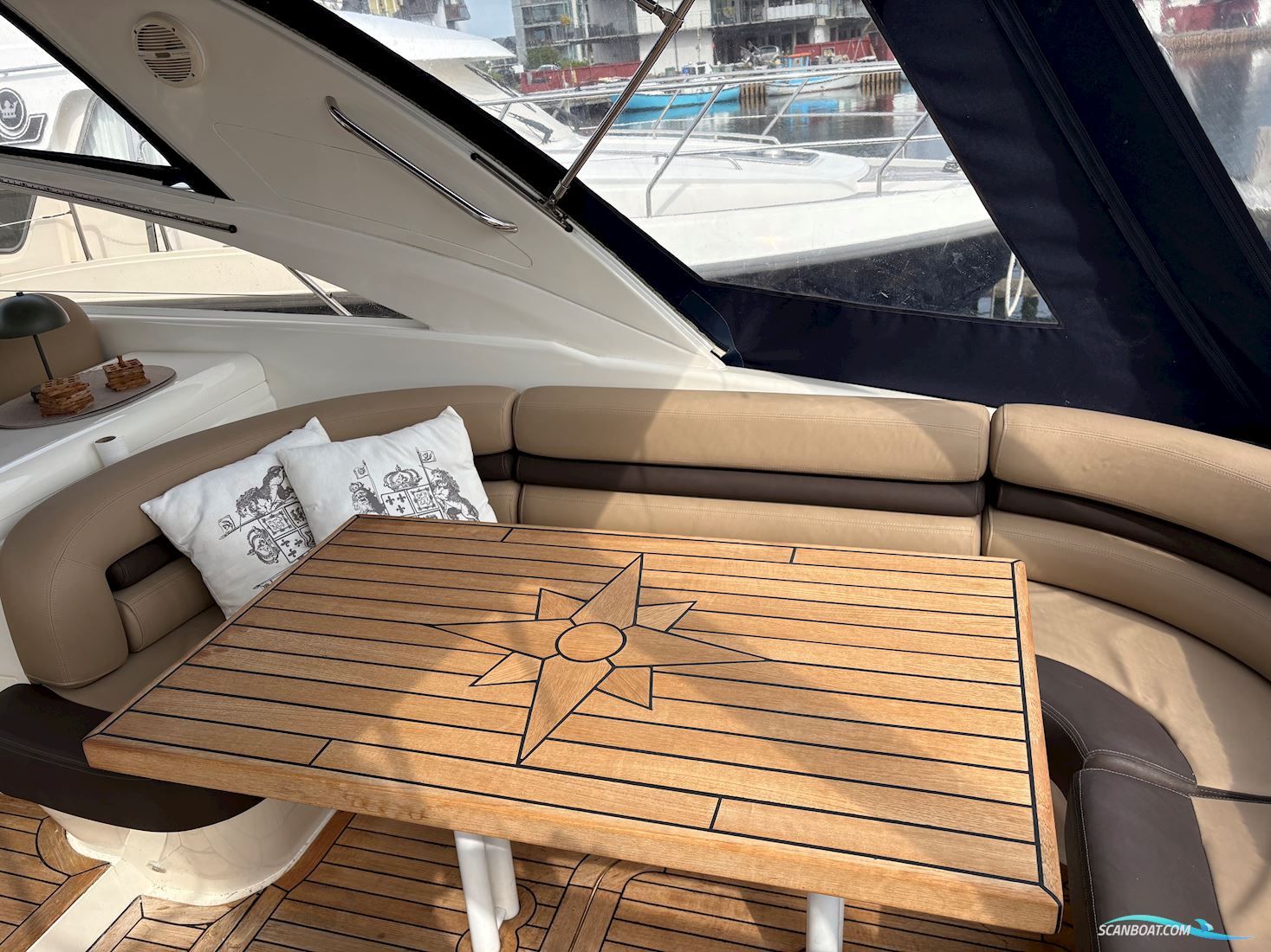 Princess V42
