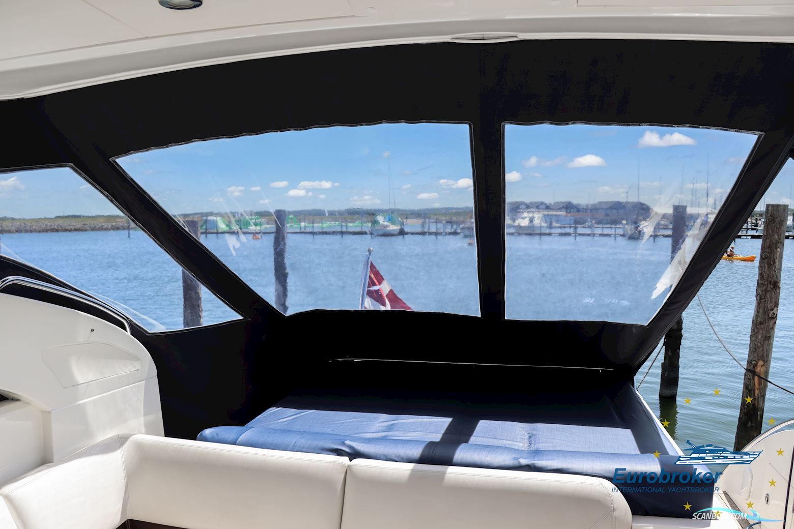 Princess V42