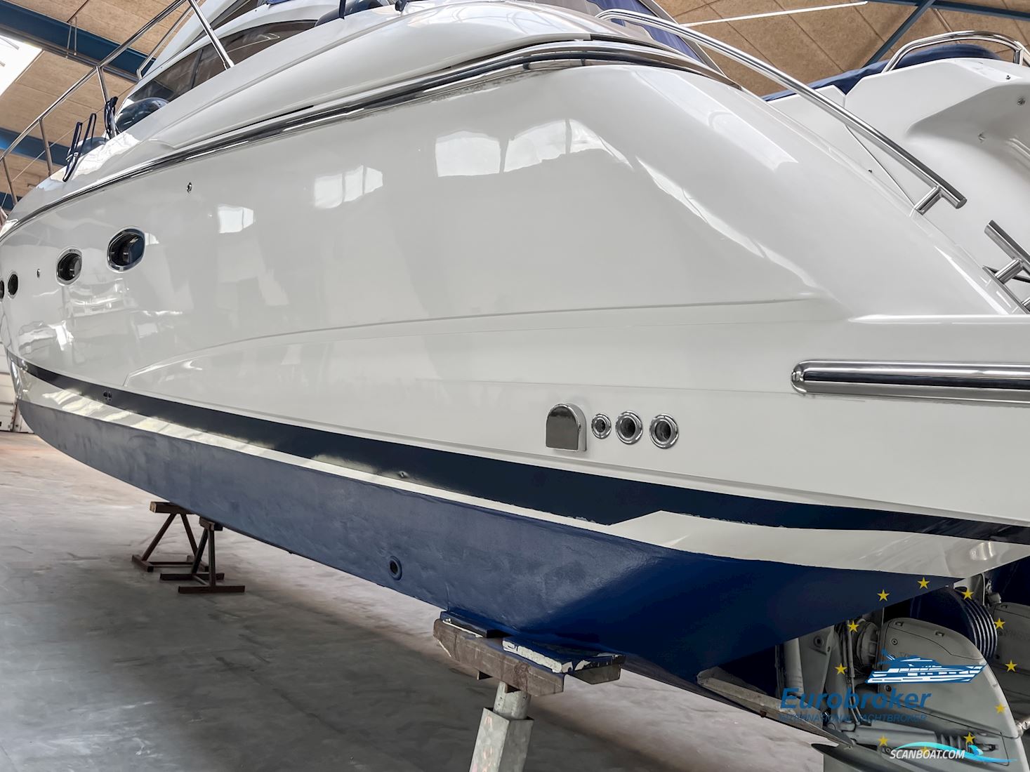Princess V42