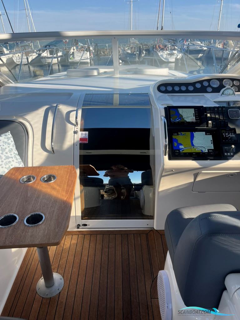 Princess V42